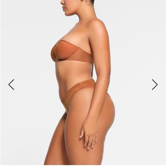 NWT Skims Weightless Strapless Bra Bronze 
Size 38C - Picture 4 of 6